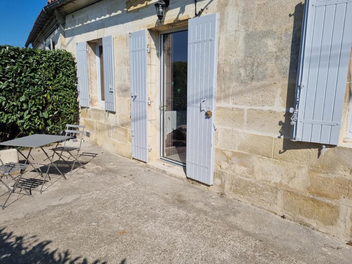 Apartmán La Maison Des Vignes Saint Emilion Pokoj fotografie